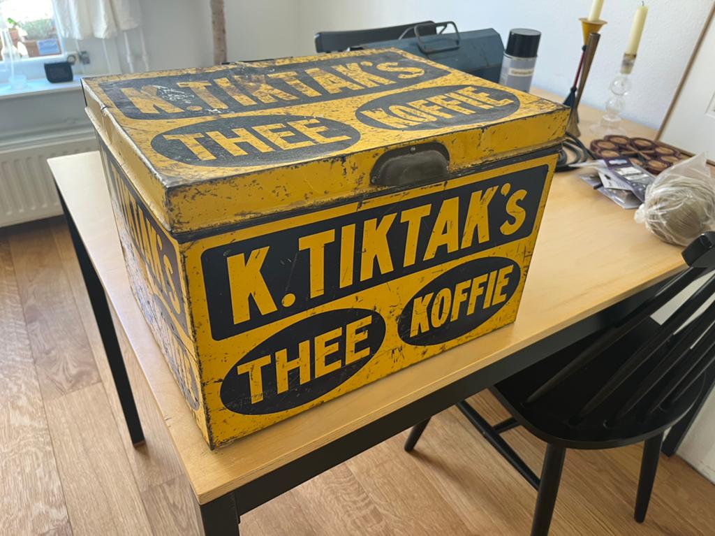Tiktak’s koffie thee blik, Verzamelen, Blikken, Ophalen of Verzenden, Gebruikt, Koffie, Overige merken