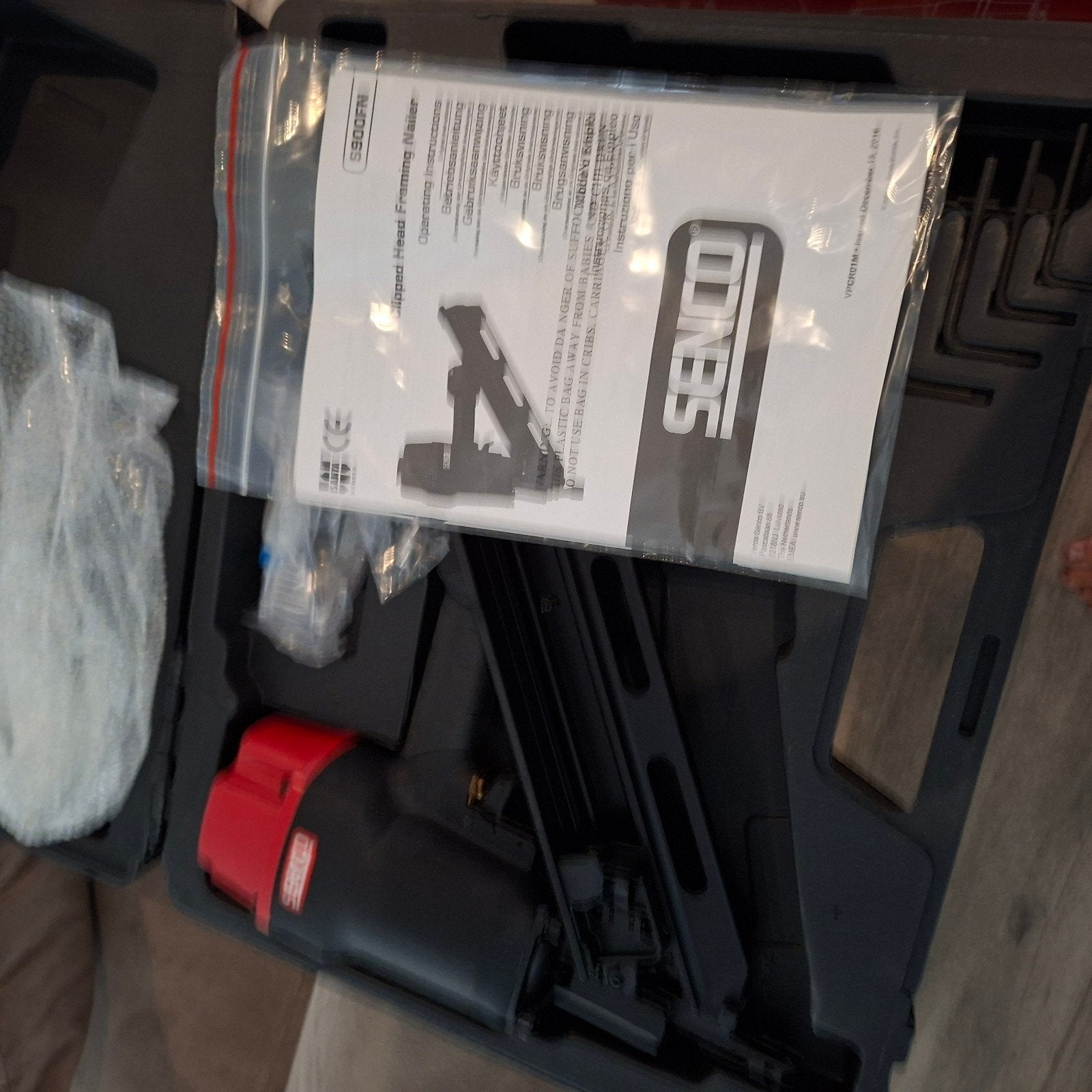 Senco S900FN Framing Nailer - nieuw in doos, Ophalen of Verzenden, Nieuw, Tacker/nietmachine, Overige merken