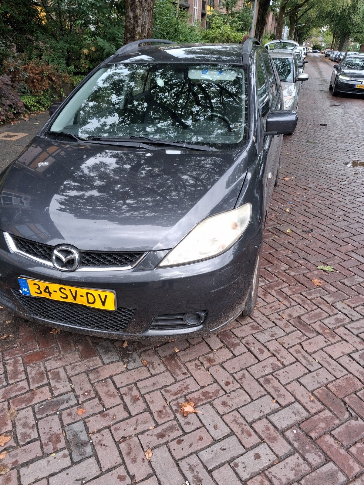 Mazda 5 1.8 2006 Grijs, Auto's, Mazda, 1370 kg, 4 cilinders, 7 stoelen, Origineel Nederlands