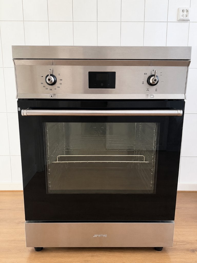 Luxe Smeg C6IMXT2 Inductie Fornuis met oven – ZGAN, Ophalen, 60 cm of meer, 4 kookzones, Zo goed als nieuw
