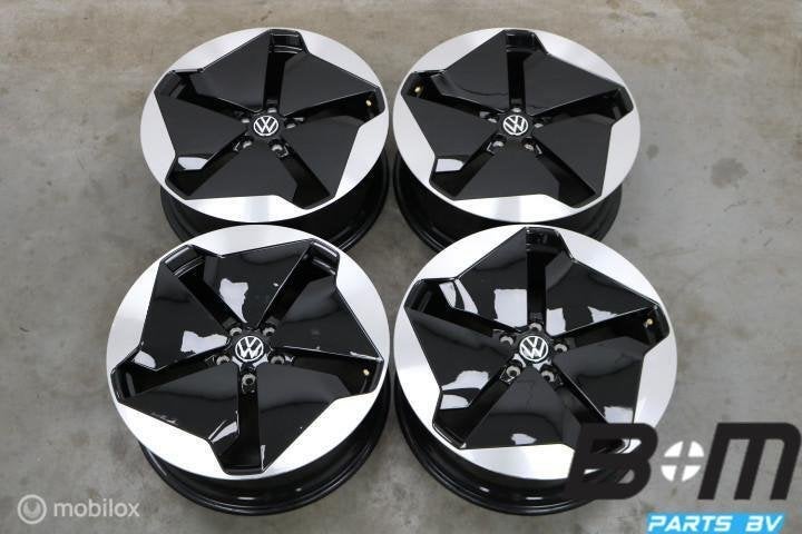 NIEUWSTAAT ORIGINEEL 20 inch Sanya velgen VW ID3 10A601025T, Gebruikt, Velg(en), Personenwagen, 20 inch