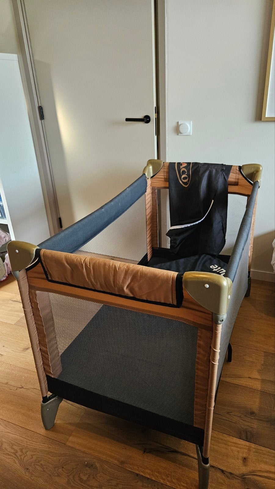 campingbedje met extra matras, Ophalen, Reisbedje