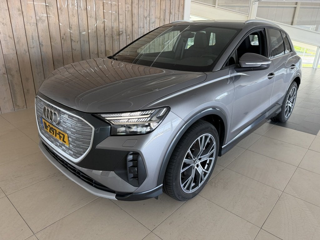 Audi Q4 e-tron 40 Launch edition Advanced 77 kWh SOH 92,99, Auto's, Automaat, Gebruikt, 520 km, Origineel Nederlands