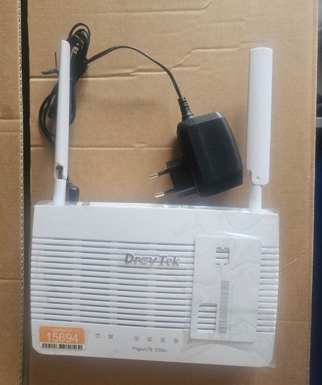 DrayTek VigorLTE 200n 4G LTE Router met WiFi, Ophalen of Verzenden, Zo goed als nieuw, Router, DrayTek