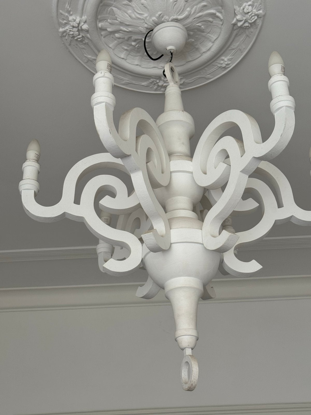 Witte houten kroonluchter met 6 armen van MOOOI, Ophalen, Gebruikt, Overige materialen, E14 (klein)