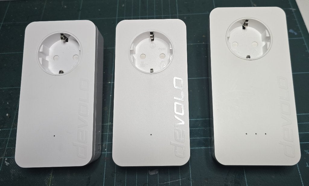 Drie Devolo Powerline adapters. Voor netwerk via stroomnet., Computers en Software, Powerlines, Zo goed als nieuw, Ophalen of Verzenden