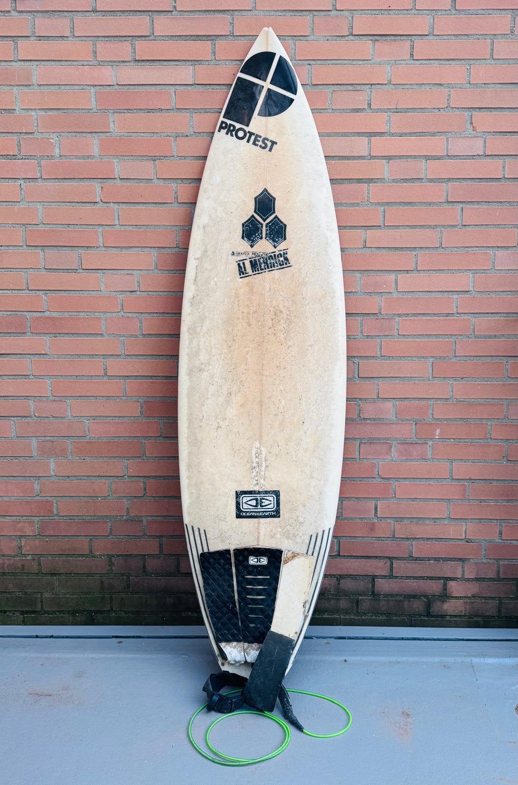 Channel Islands Al Merrick Team Light 6’0  Techflex fins, Watersport en Boten, Golfsurfen, Ophalen, Gebruikt, Shortboard