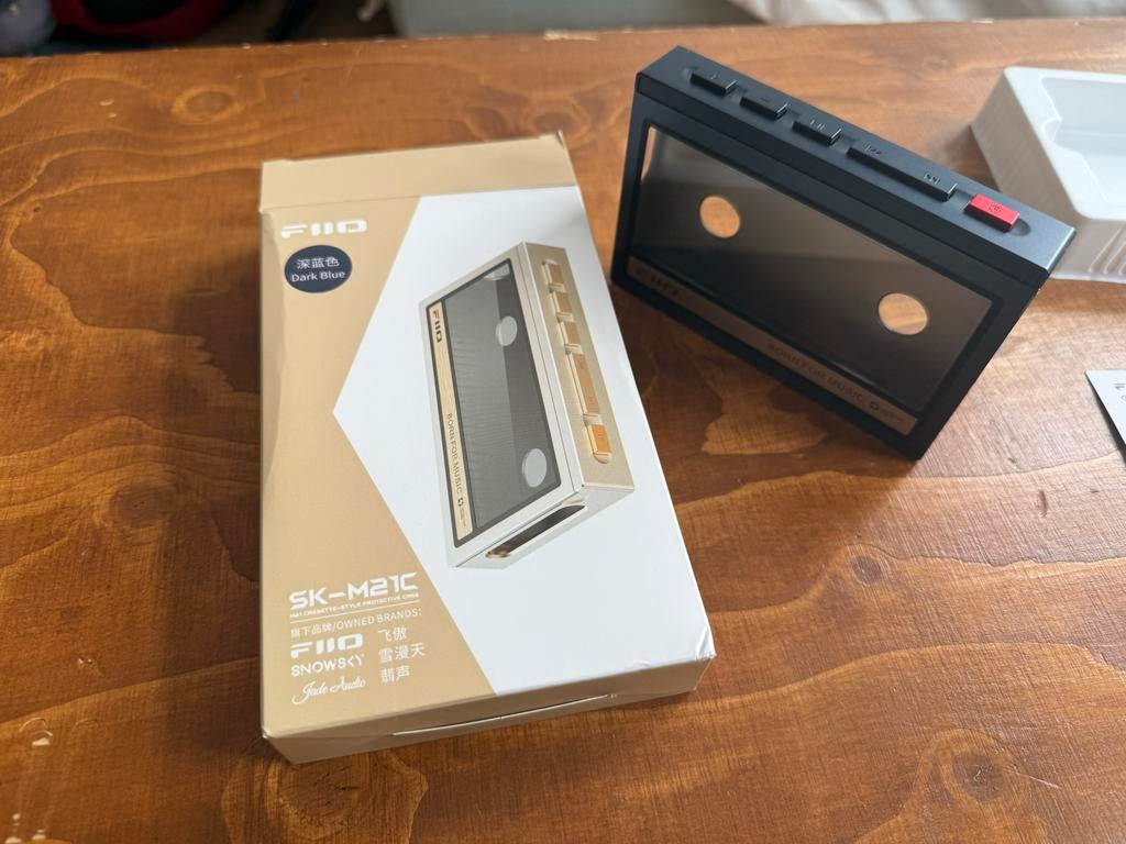Fiio SK-M21C Cassette-stijl Beschermhoes - Donkerblauw, Audio, Tv en Foto, Ophalen of Verzenden, Zo goed als nieuw
