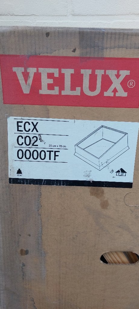 Te koop nw Velux daglichtbox, Ophalen, Minder dan 75 cm, Overige typen, Nieuw