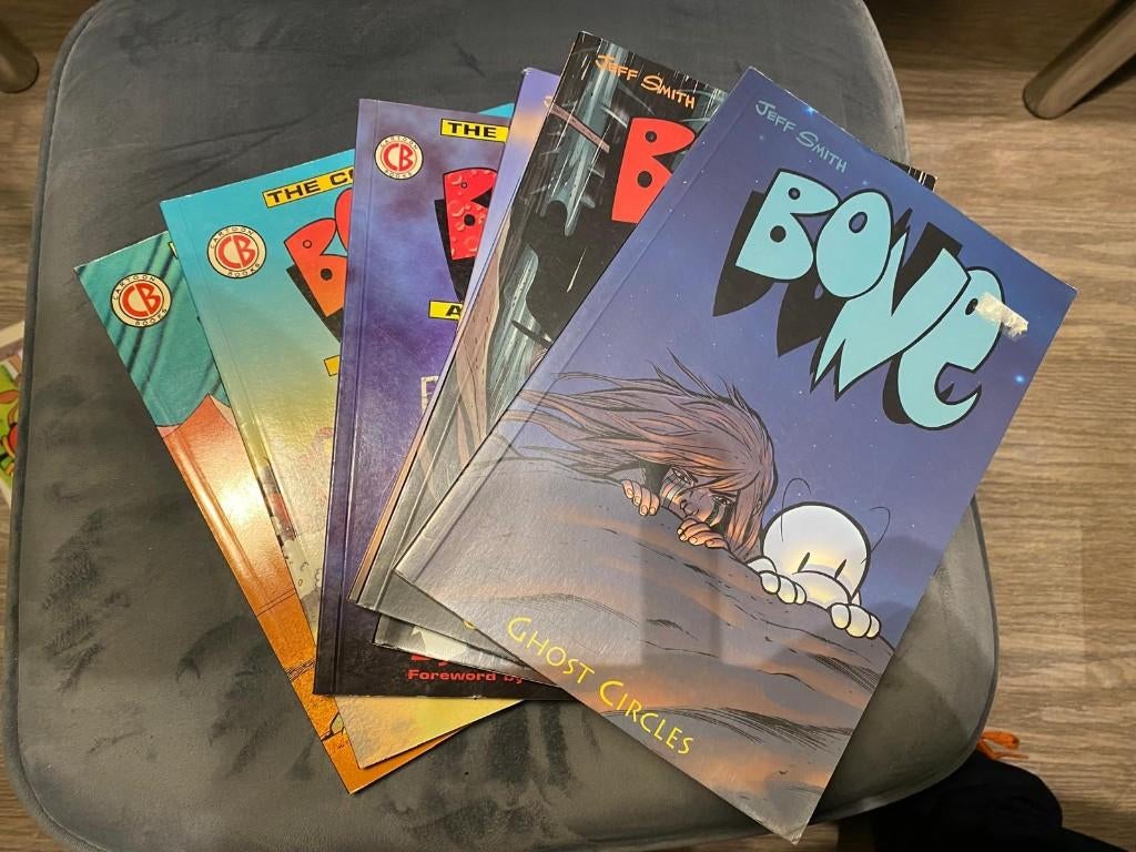 Bone - oude uitgeven in zwart-Wit Engels, Gelezen, Europa, Ophalen of Verzenden, Meerdere comics