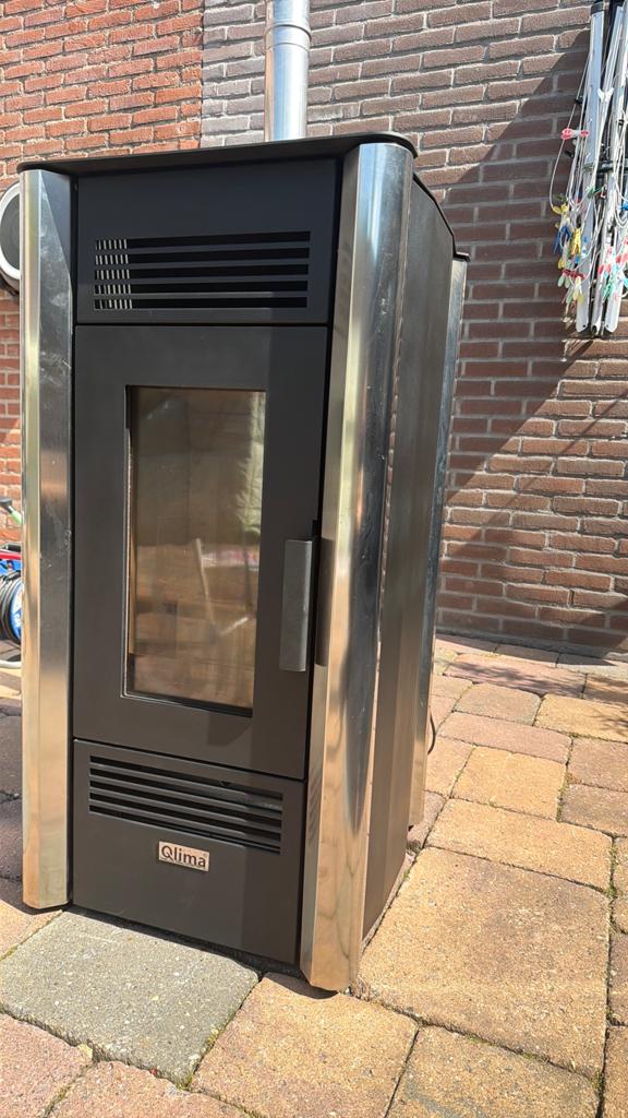 Qlima Delmare 88s line 8,88 Kw, Gebruikt, Overige brandstoffen, Ophalen of Verzenden, Pelletkachel