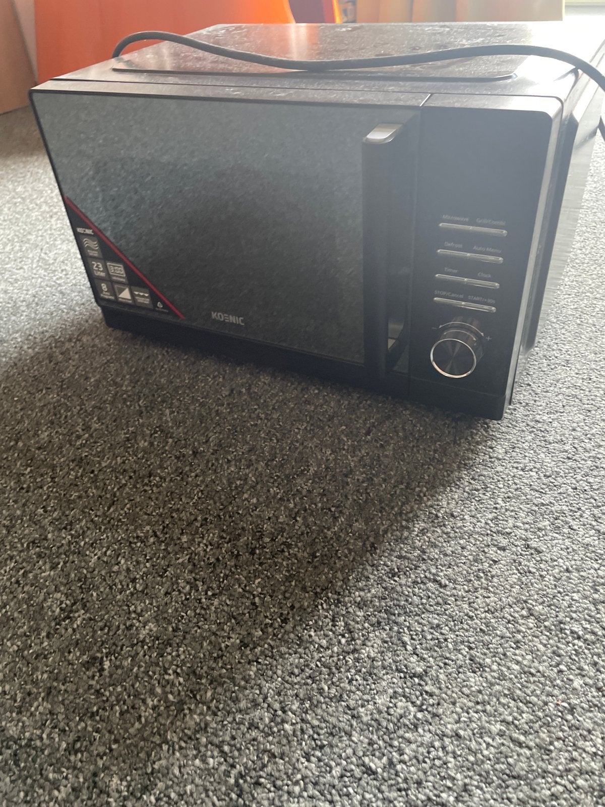 Koenic Magnetron 23 Liter - Zwart, Witgoed en Apparatuur, Magnetrons, Ophalen, Gebruikt, Magnetron, Draaiplateau