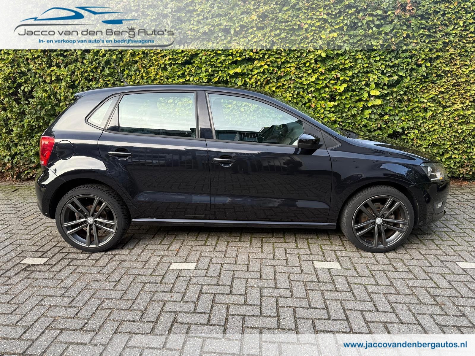 Volkswagen Polo 1.2 TSI Comfort Edition I Airco I Trekhaak, Voorwielaandrijving, Euro 5, Stof, Zwart