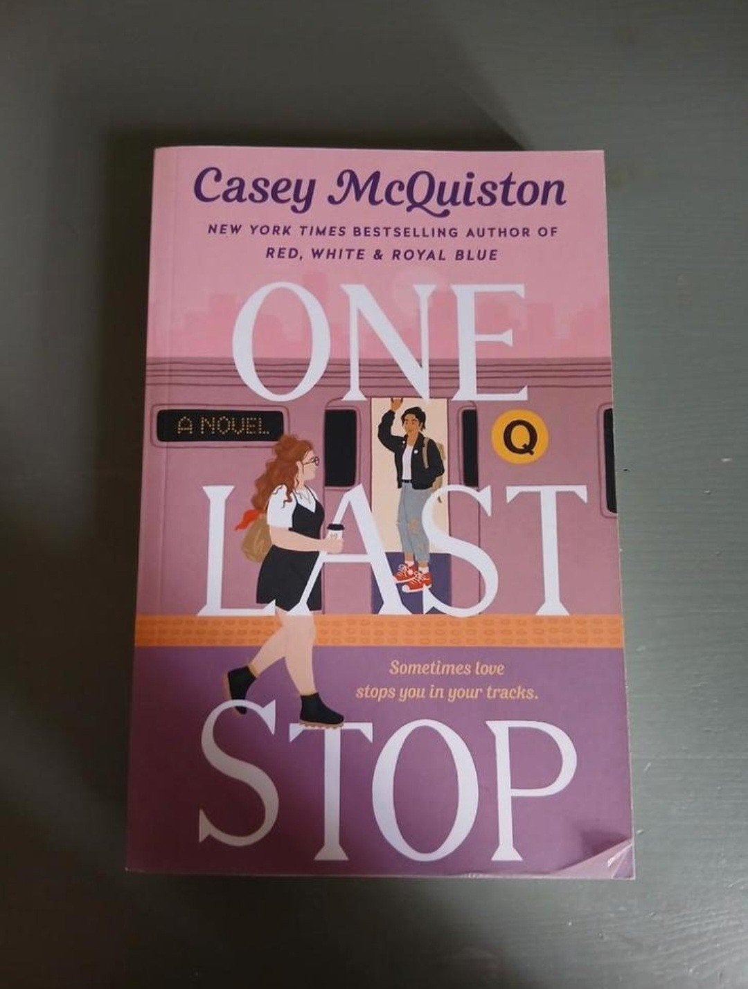One last stop - Casey Mcquiston, Ophalen of Verzenden, Gelezen