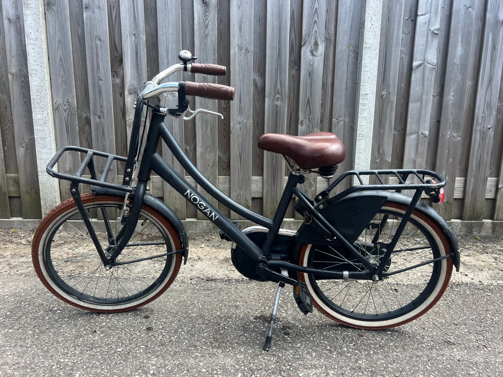 Nogan 20 inch meisjesfiets zwart, Fietsen en Brommers, Ophalen, Terugtraprem, Gebruikt, Handrem