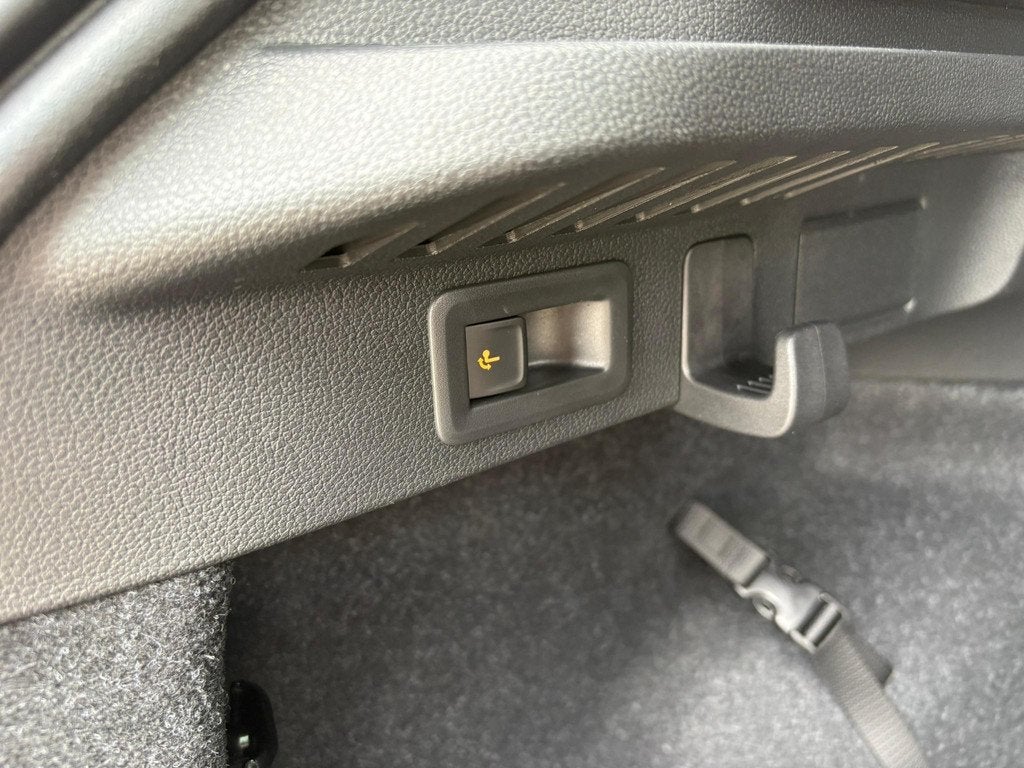 Skoda Kamiq 1.0 TSI Business Edition | LED Koplampen | Apple, Auto's, Skoda, Voorwielaandrijving, Euro 6, 116 pk, Zwart