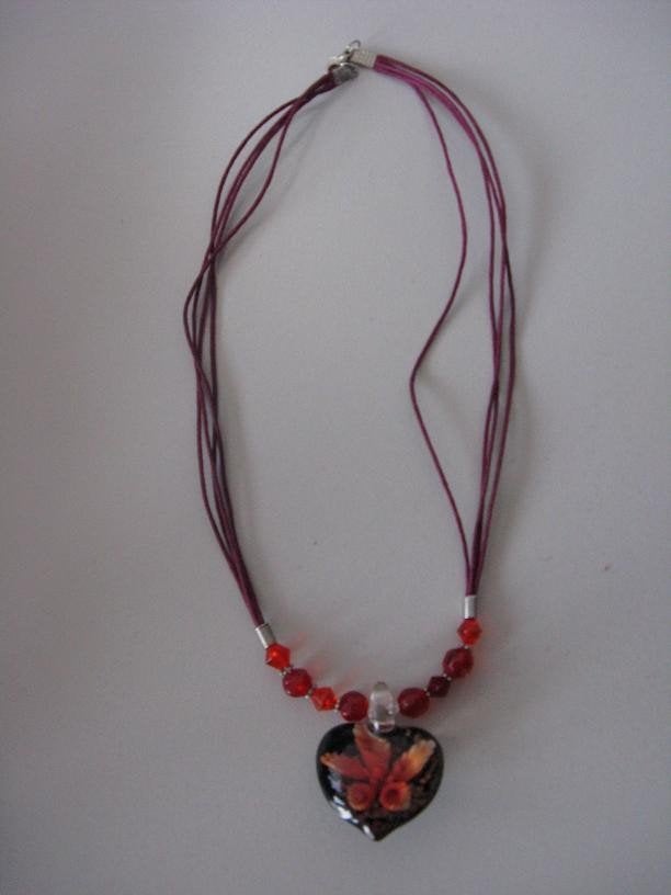Ketting met hanger (motief koraal), Zwart, Nieuw, Ophalen of Verzenden, Overige materialen