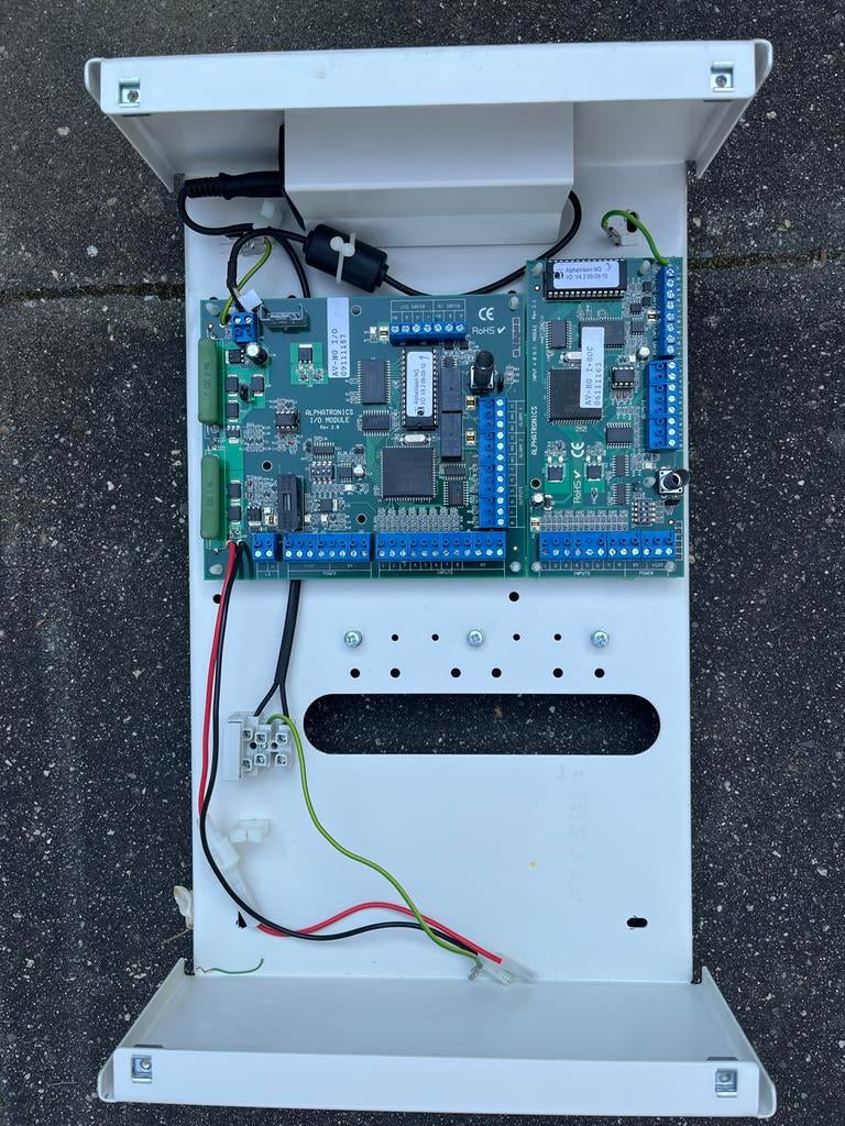 Alphatronics I/O module met opsteek uitbreiding, Doe-het-zelf en Verbouw, Alarmsystemen, Ophalen