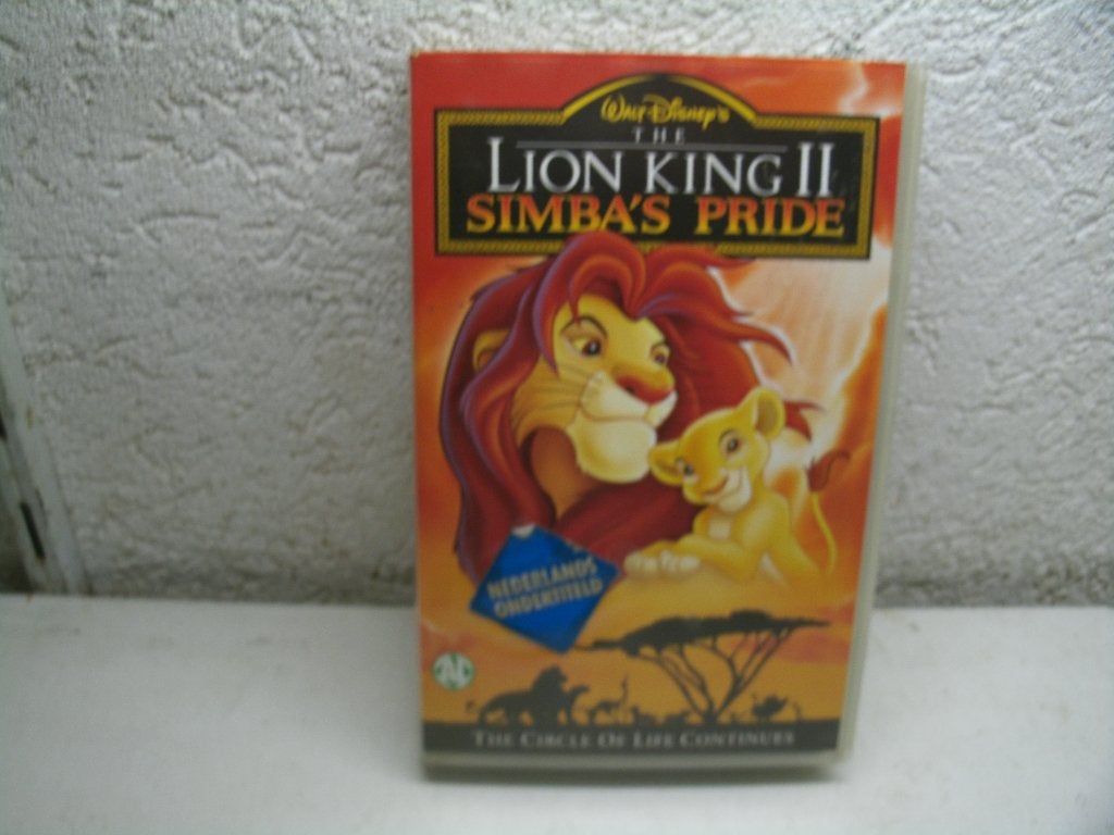 vhs 213a lion king 11 simba's pride, Alle leeftijden, Ophalen of Verzenden, Zo goed als nieuw