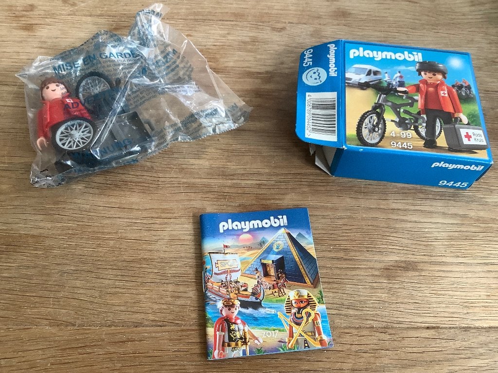 Playmobil 9445 Rode Kruis met motor - Compleet, Inclusief instructies, Ophalen of Verzenden, Zo goed als nieuw, Complete set