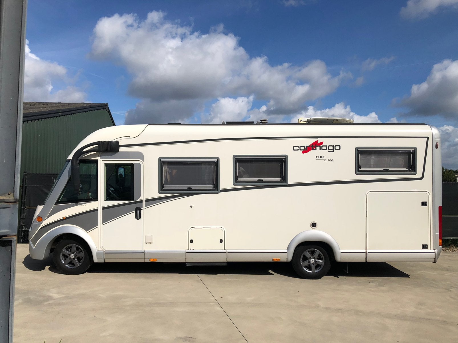 Foto 6 van Smetteloze Carthago Chic C-Line i4.8 ENKELE BEDDEN + Hefbed