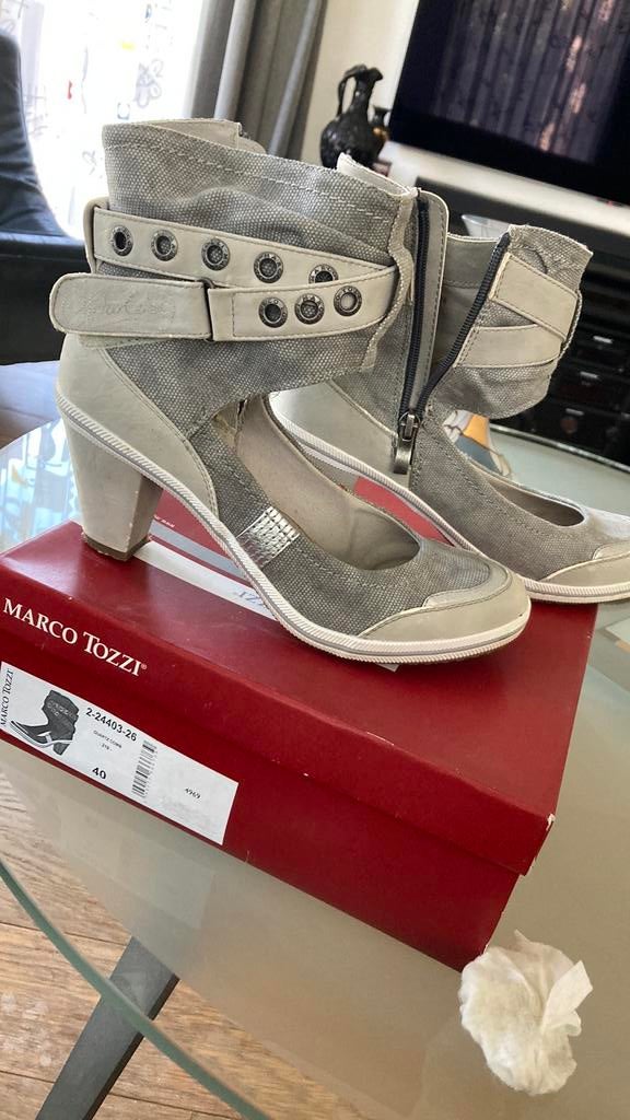 Urban Ibiza Marco Tozzo   Zomerlaarsje  kort stoer 40 nieuw, Ophalen of Verzenden, Zo goed als nieuw, Zwart, Sneakers of Gympen