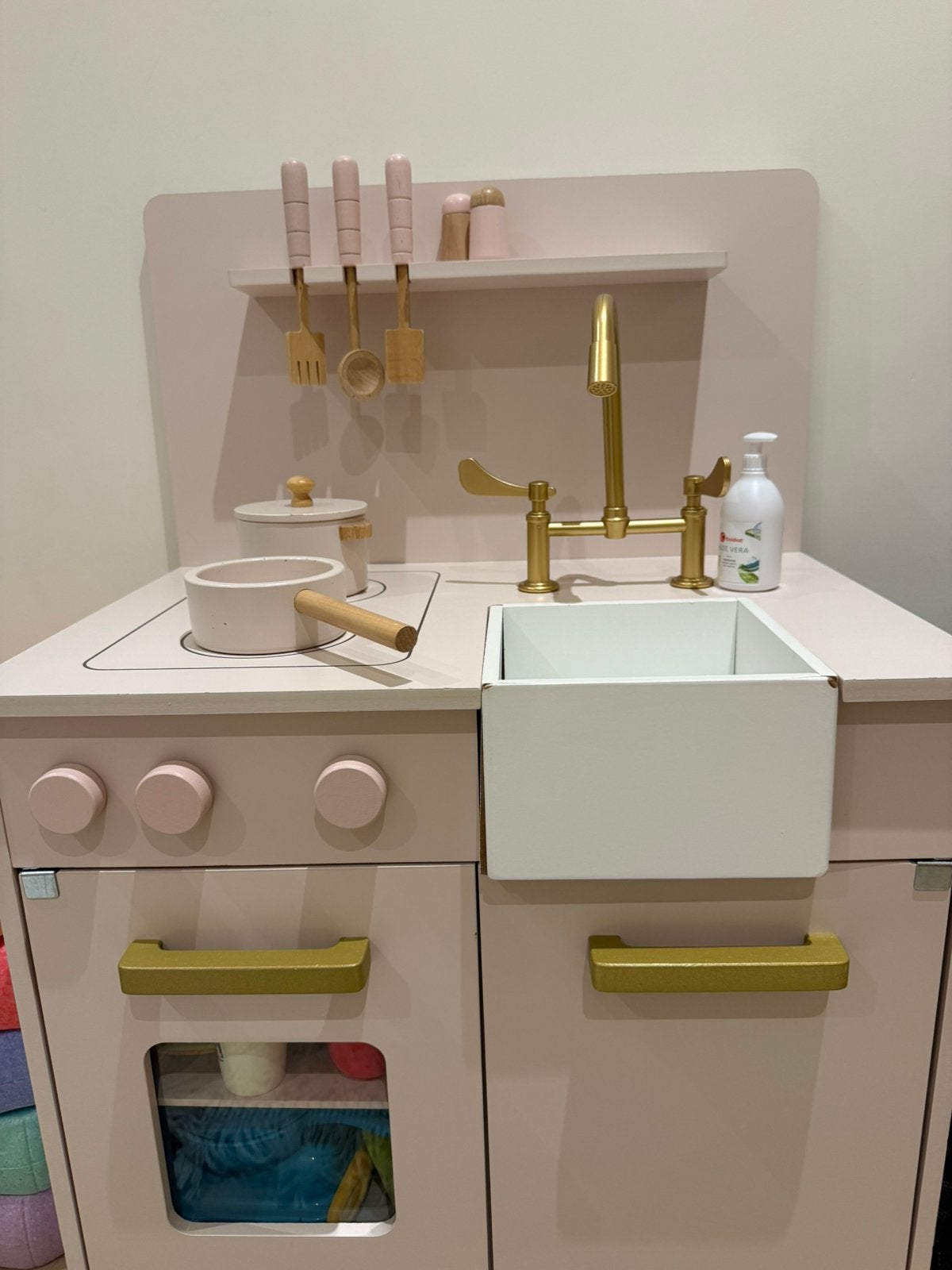 SpeelKeuken petite amelie, Ophalen, Gebruikt, Hout, Speelkeuken