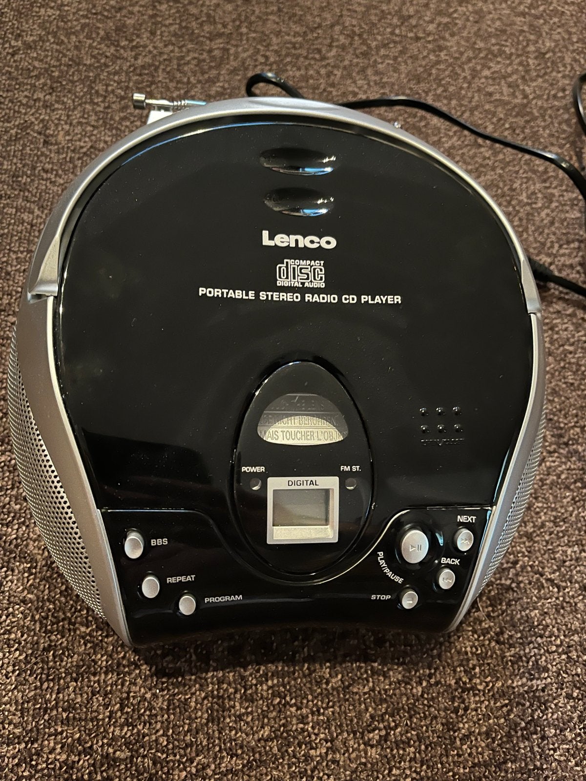 Lenco Draagbare Stereo Radio CD Speler - Zwart/Zilver, Audio, Tv en Foto, Cd-spelers, Ophalen of Verzenden, Zo goed als nieuw
