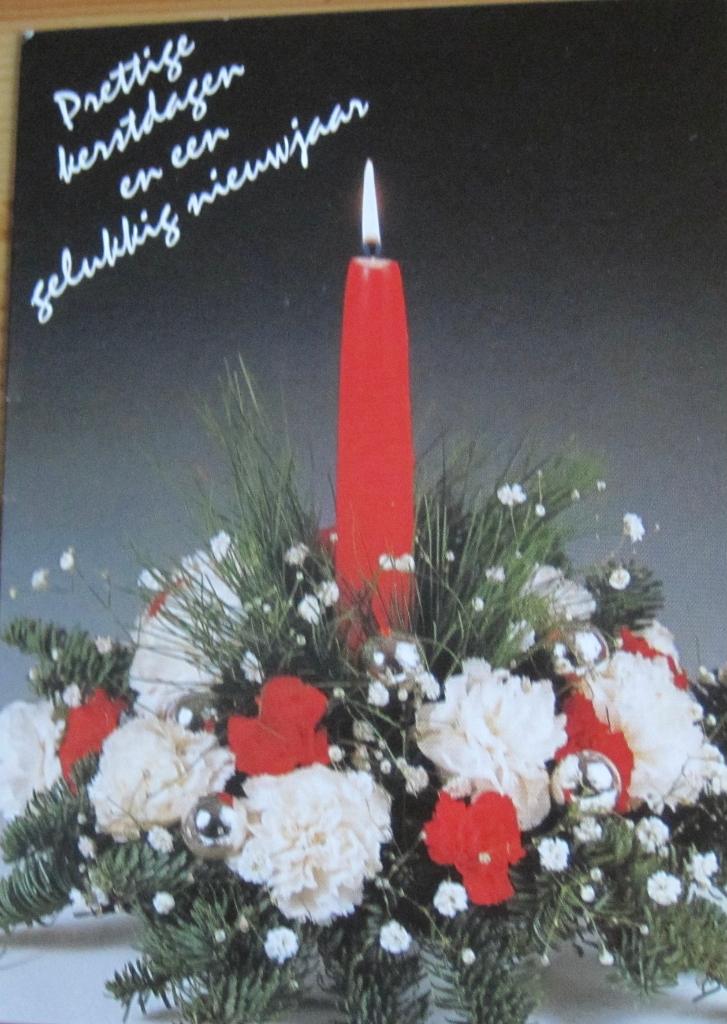 Prettige kerstdagen - rode kaars met witte anjers, Verzenden, 1980 tot heden, Gelopen, Overige thema's