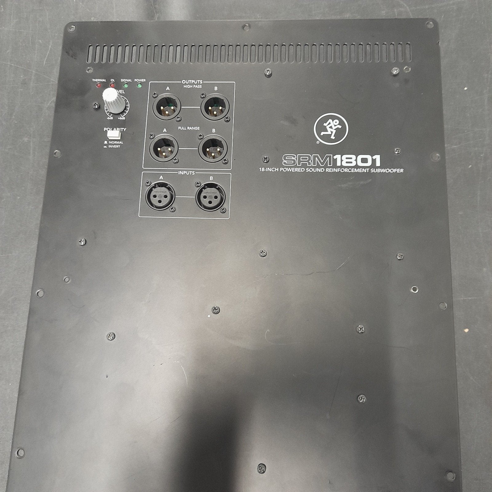 Tekoop Mackie SRM1801 Versterker, Ophalen of Verzenden