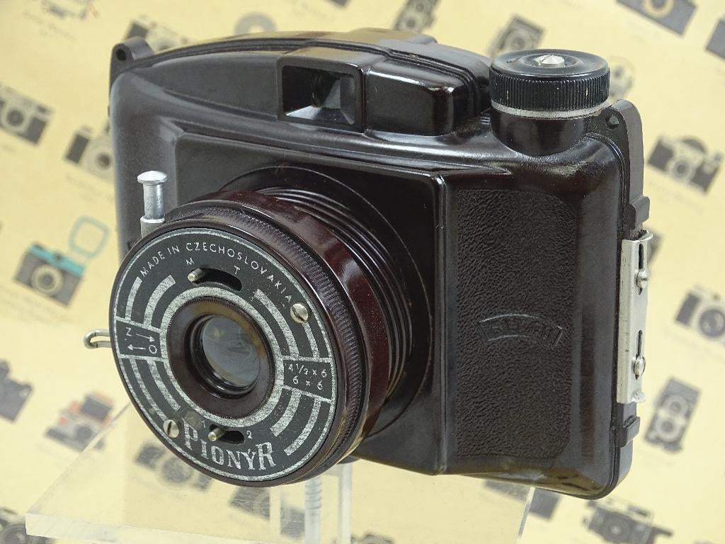 Oude donkerbruine bakelieten fotocamera, Verzamelen, Ophalen of Verzenden, 1940 tot 1960, Fototoestel