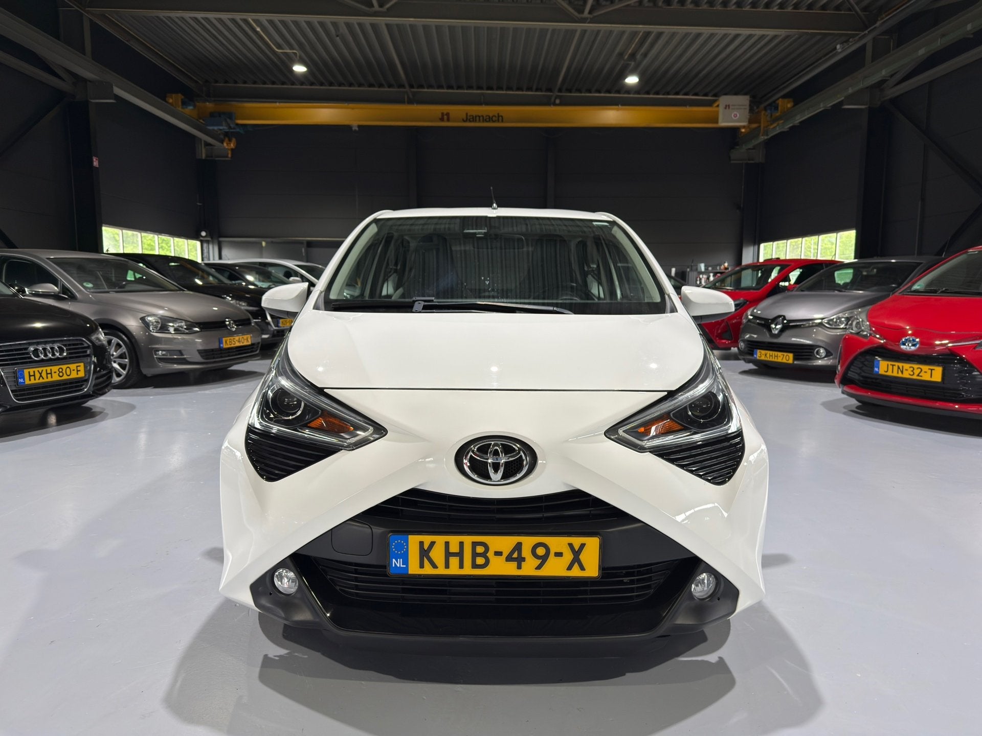 Toyota Aygo 1.0 VVT-i x-fun 1ste eigenaar|CarPlay|Lane assis, Auto's, Voorwielaandrijving, Dealer onderhouden, Stof, Gebruikt