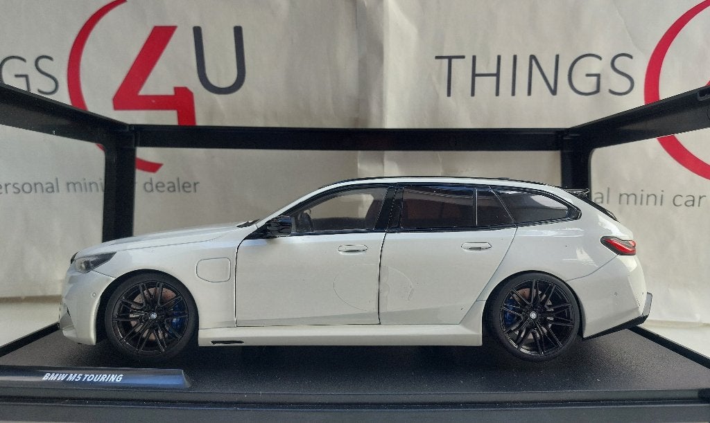 Solido 1:18 BMW M5 G99 Touring 2025 wit nieuw in verpakking, Ophalen of Verzenden, Nieuw, Auto, Solido