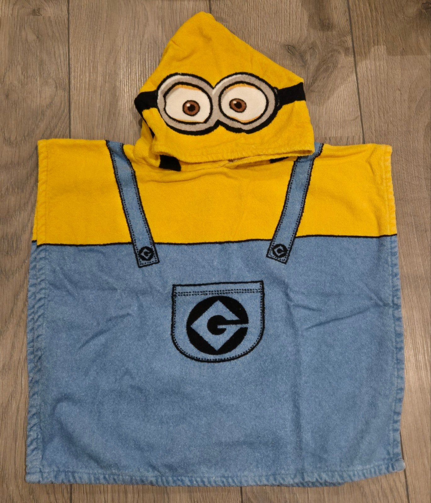 Poncho Minions lengte 42 cm, Ophalen of Verzenden, One size, Jongen of Meisje, Zwem-accessoire
