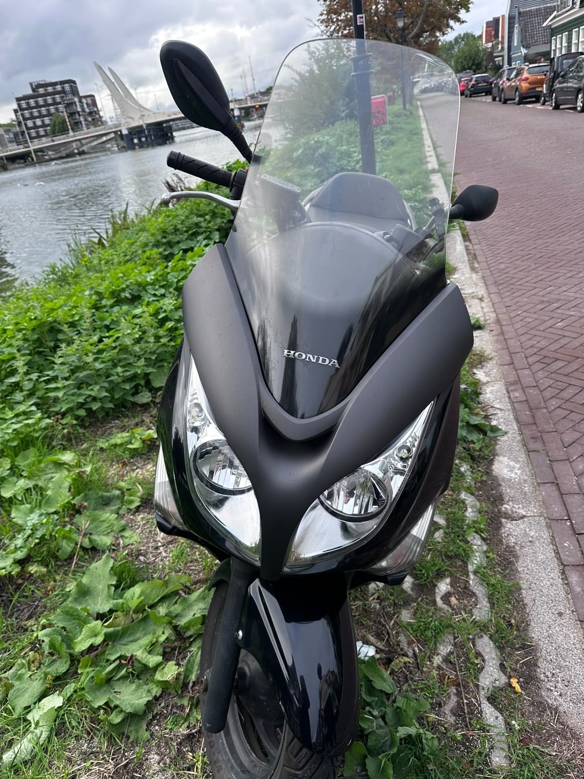 Honda Silverwing FJS 400 - Comfortabele Motorscooter, Motoren, Gebruikt, Particulier, 399 cc, Minimaal motorrijbewijs A2