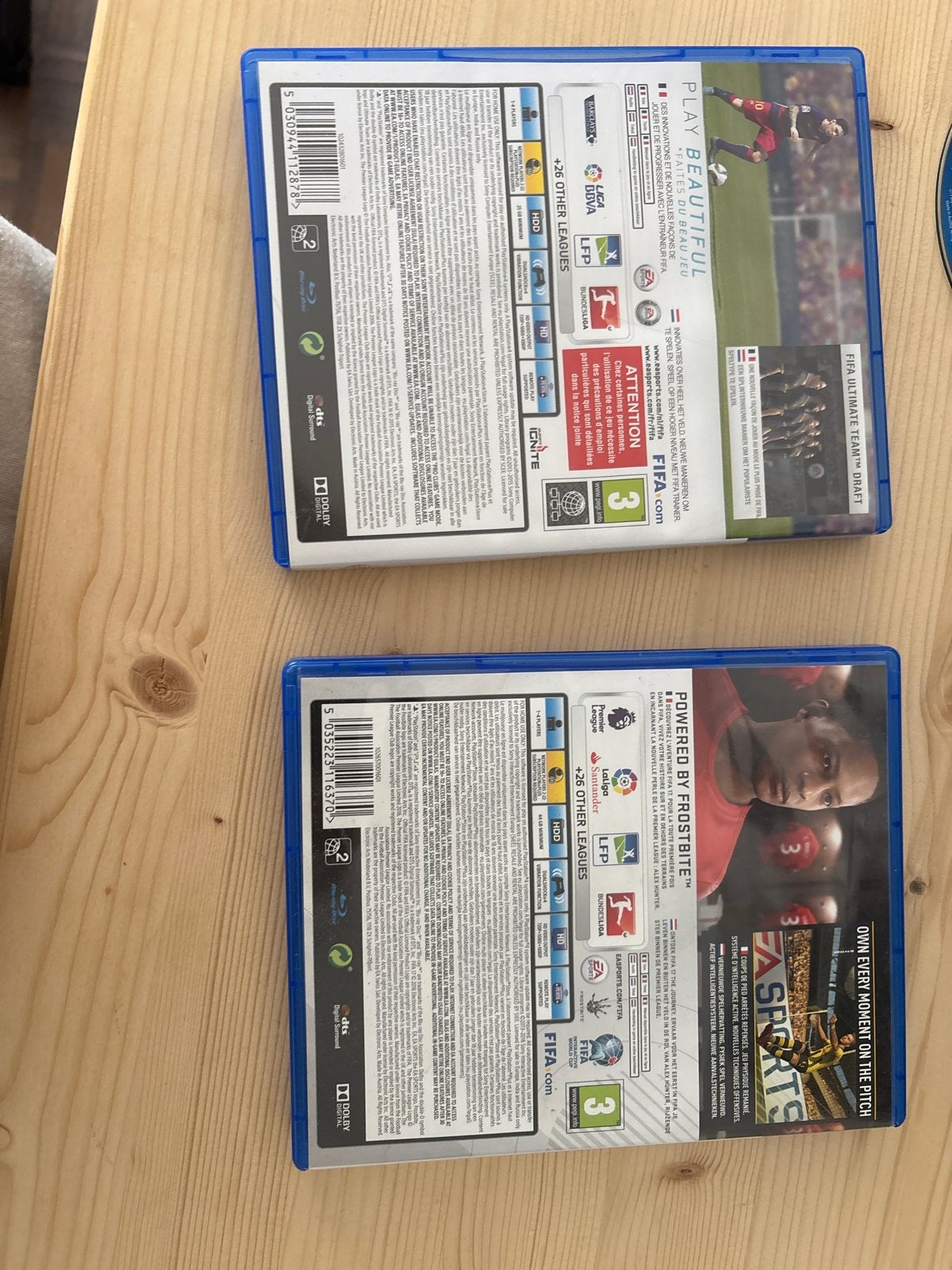 FIFA 16 & FIFA 17 PS4 Games - Voetbalplezier!, Gebruikt, Eén computer, Ophalen of Verzenden, Sport