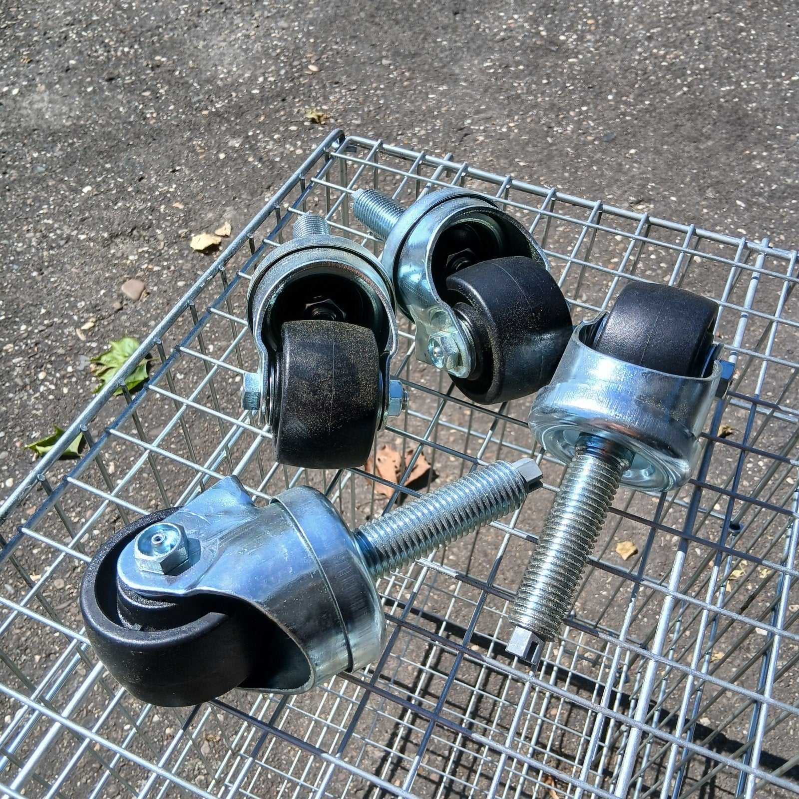 Zwenkwielen met draadstang - set van 4, Ophalen, Gebruikt