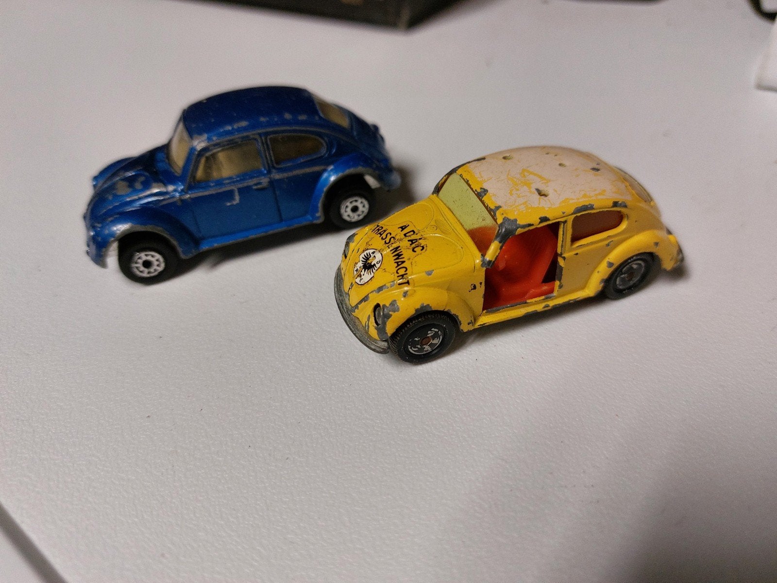 2x Vintage Volkswagen Kever v311,mc toys Speelgoedauto's (2, Ophalen of Verzenden, Gebruikt