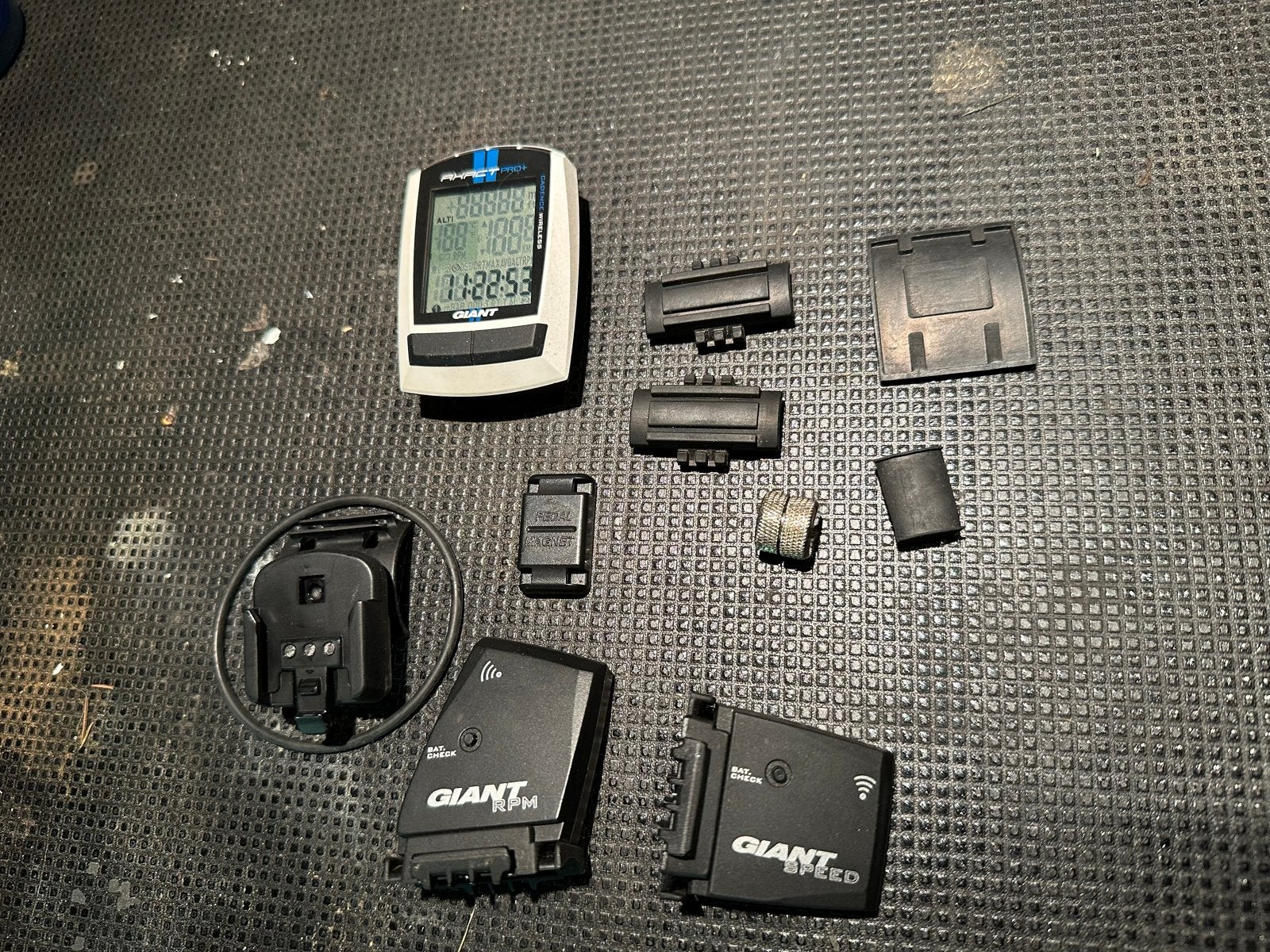 Giant Fietscomputer met Cadans- en Snelheidssensor, Fietsen en Brommers, Fietsaccessoires | Fietscomputers, Ophalen of Verzenden