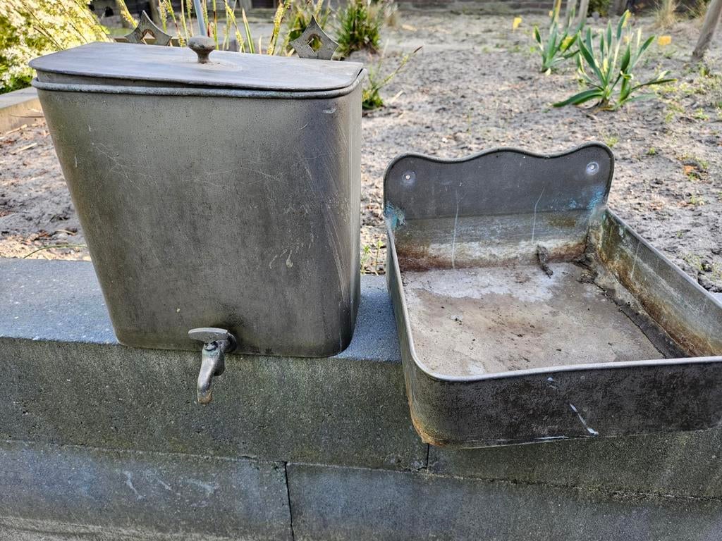 Antieke Zinken Wasbak met Waterdispenser, Ophalen