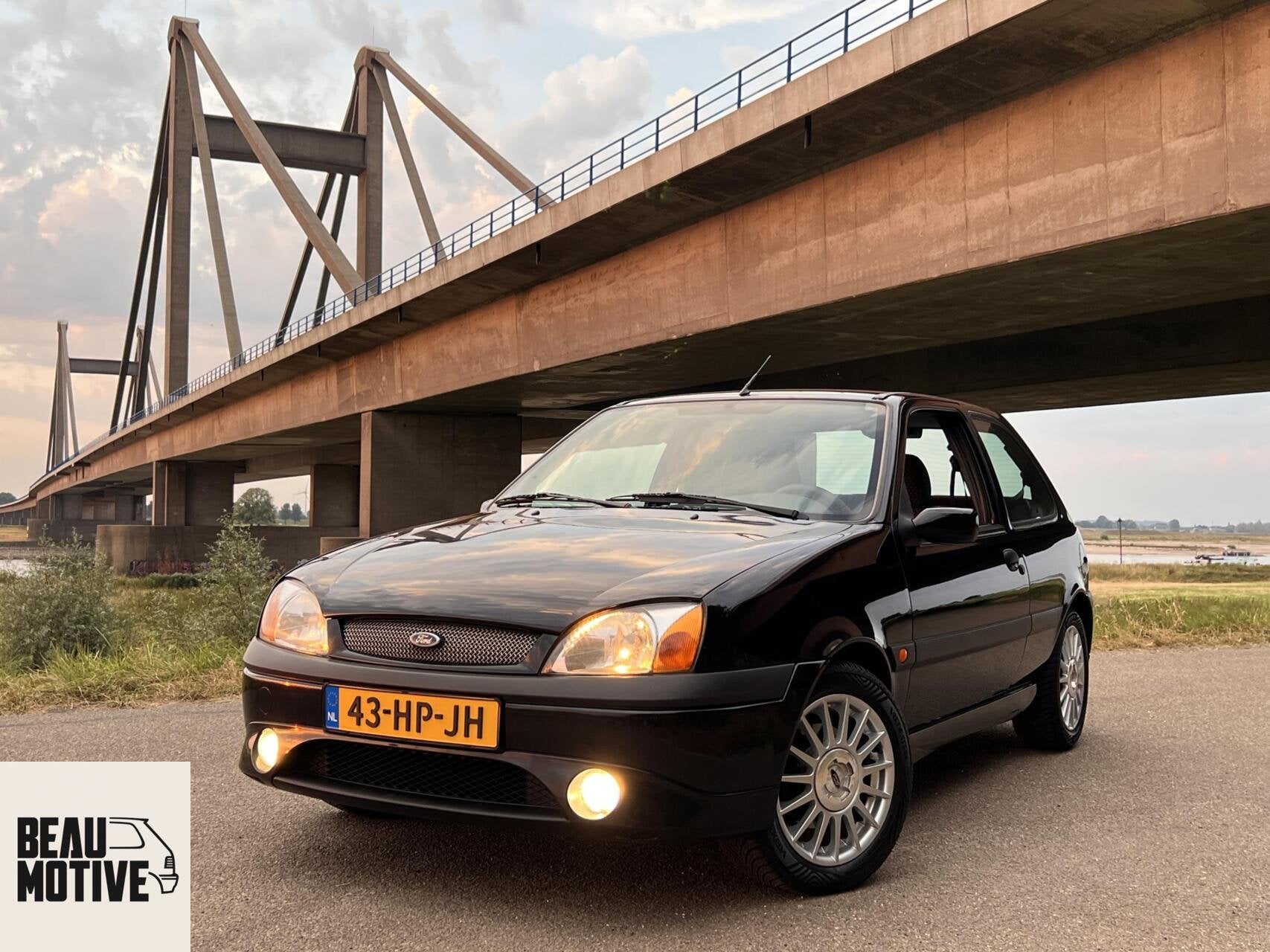 Ford Fiësta 1.6 16V Sport ST >Nw. Distr.Riem< 103PK, Airco, Stof, Gebruikt, 4 cilinders, Origineel Nederlands