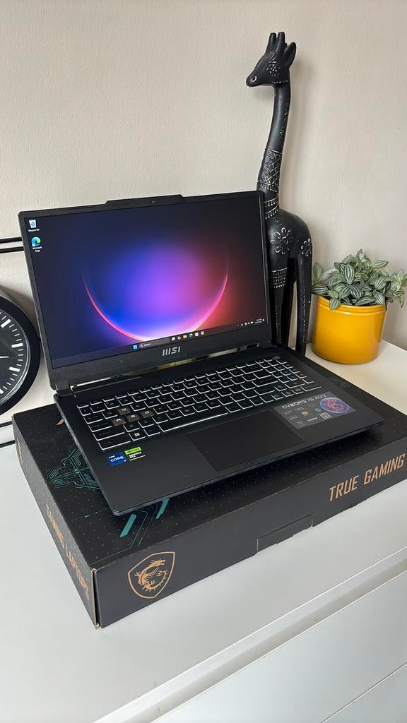 MSI CYBORG| RTX4060. i7-12th. 16GB. 512G. 144HZ, Computers en Software, Windows Laptops, Zo goed als nieuw, 15 inch, SSD, 4 Ghz of meer