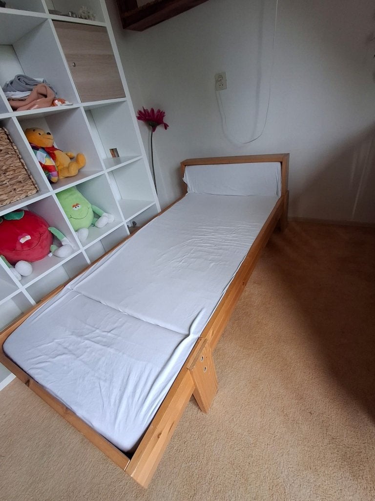 tussen-in-bed, Kinderen en Baby's, Babywiegjes en Ledikanten, Ophalen, Gebruikt, Ledikant