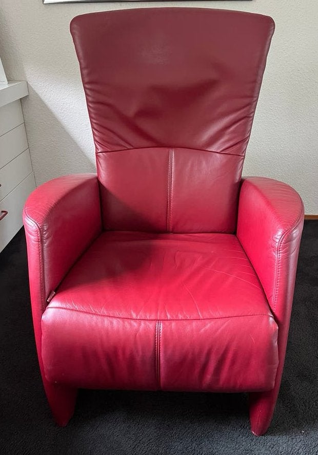 Mooie (bordeaux)rode relaxfauteuil van leer, Ophalen, 100 tot 125 cm, Leer, Zo goed als nieuw