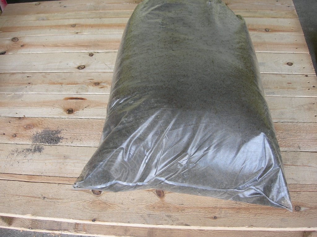gedroogde koemest, Ophalen, Tuinaarde