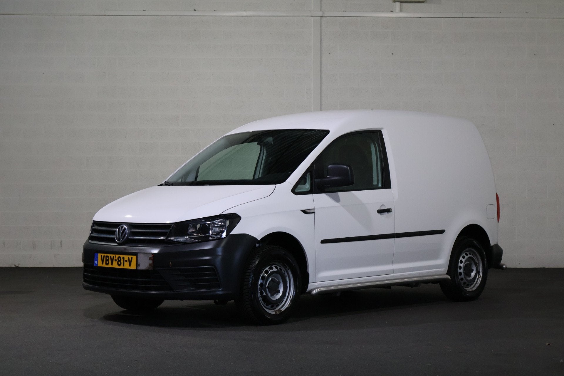 Volkswagen Caddy 2.0 TDI L1H1 102pk Navigatie (bj 2019), Stof, Gebruikt, 4 cilinders, Volkswagen