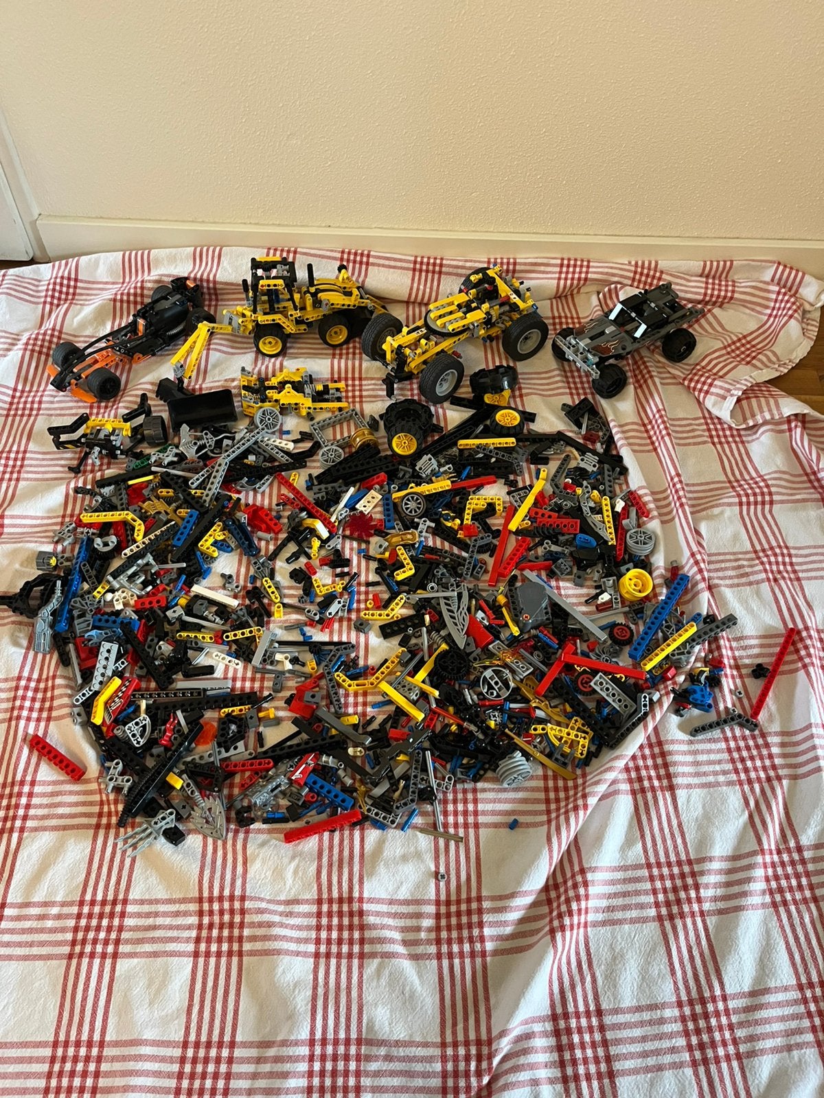 (52) Lego Partij Lot Technic ruim 2 kg kilo Onderdelen, Gebruikt, Lego, Ophalen of Verzenden, Technic