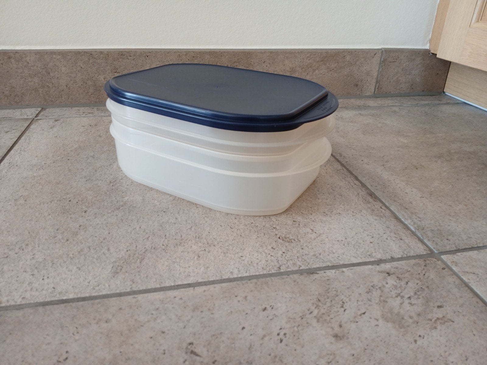 Tupperware vleeswarendoos, vleeswarentrio, beleg/kaasdoos, Gebruikt, Bewaardoos, Met deksel, Verzenden