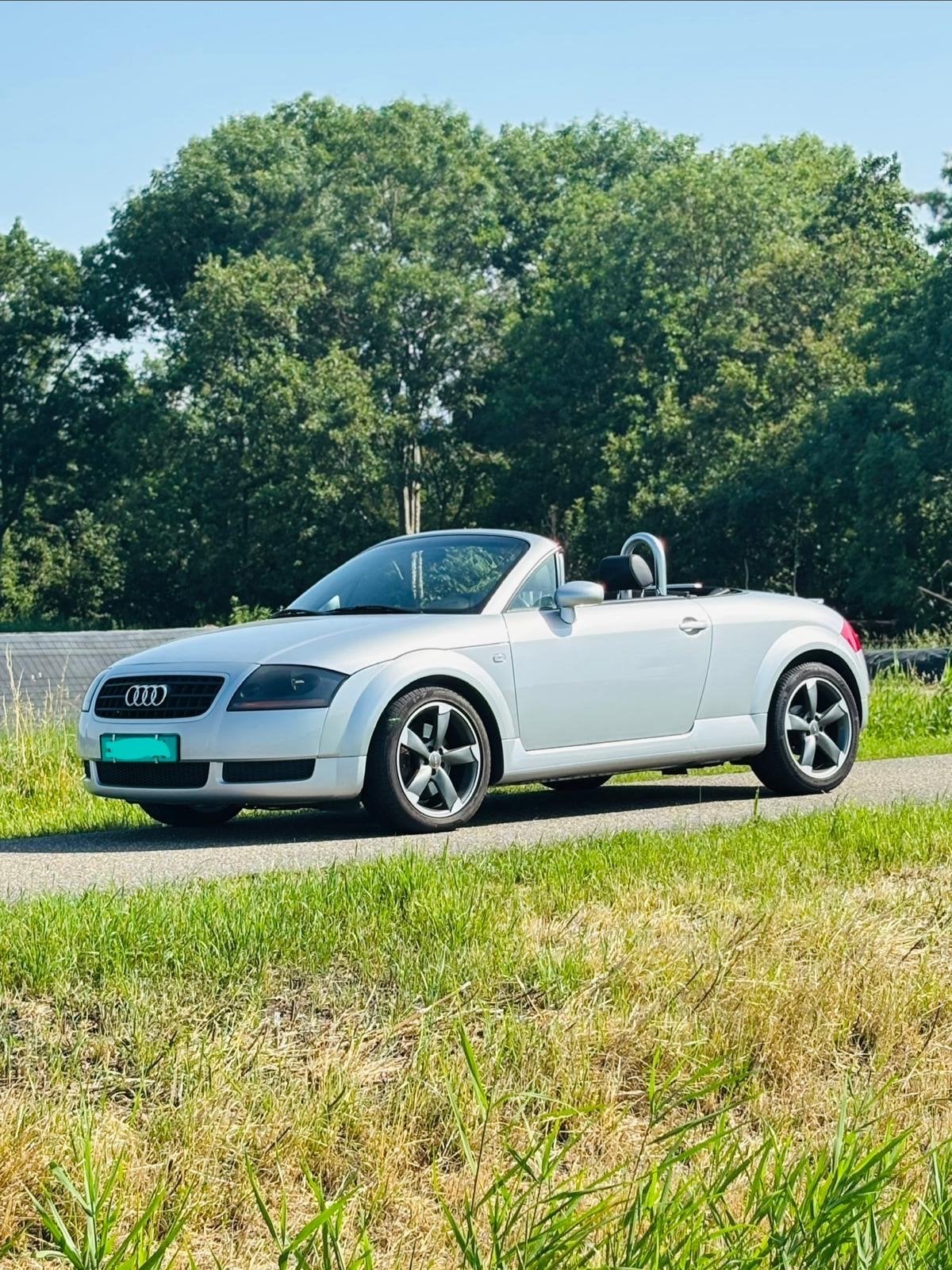 Audi TT 1.8 T Roadster 132KW AUT 2003 Grijs, Auto's, Audi, TT, 4 cilinders, Cabriolet, 179 pk
