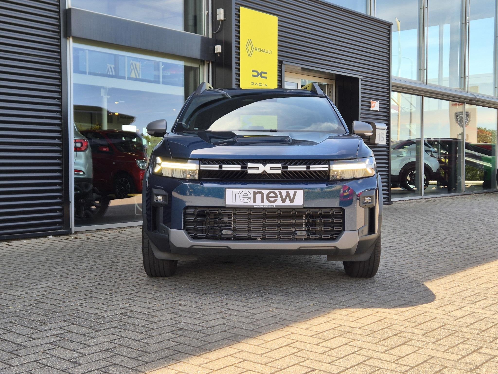 Dacia Bigster 1.8 Hybrid 155 Journey Adaptive Cruise, 360, Auto's, Stof, Gebruikt, Euro 6, Blauw